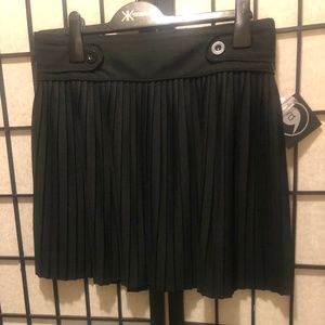 New With Tags Black Pleated Mini Skirt by a’   Size LP